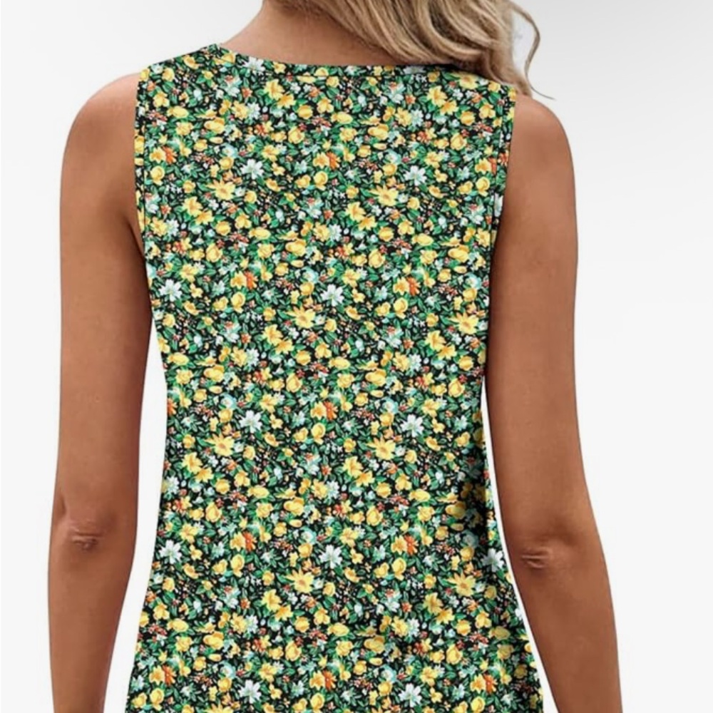 Women’s summer loose fit sleeveless top - Picture 2 of 3
